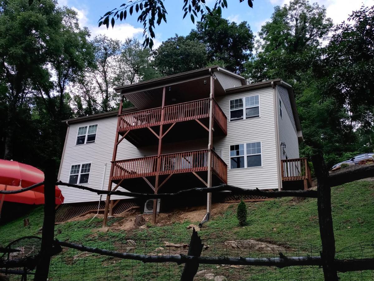 Tranquil Creekside Mountain View Getaway Apartment Clyde Exterior photo